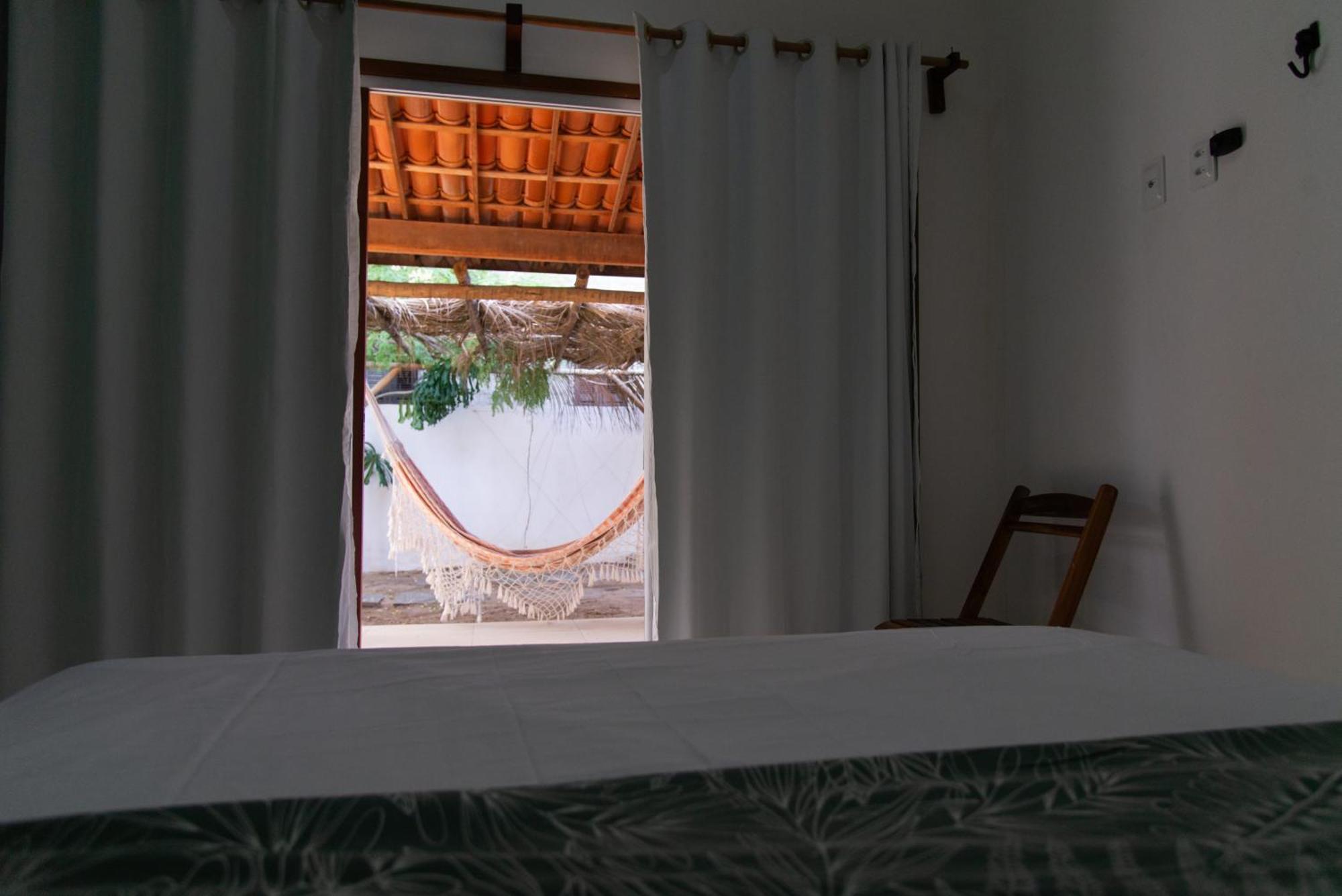 Casa Claudia Hotel Fortim Exterior photo