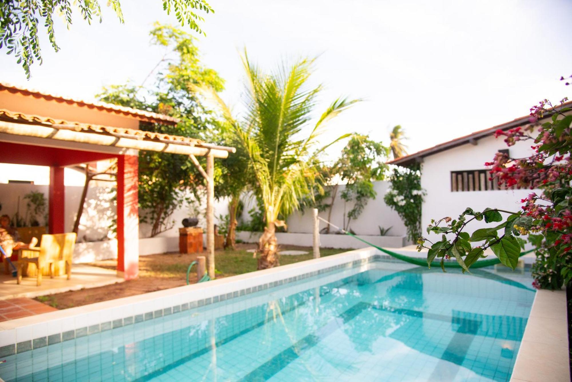 Casa Claudia Hotel Fortim Exterior photo